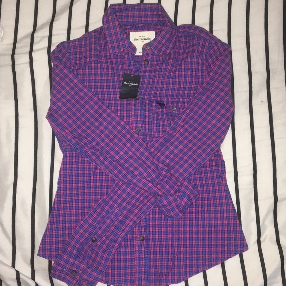NWT Abercrombie‎ girls size s 6/7 Buttondown